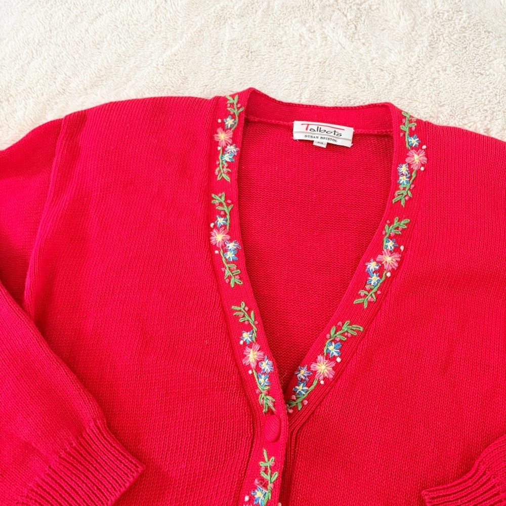 Red Floral Cardigan | Cottagecore Embroidery Ramie Cotton Knit Grandma Core - Picture 4 of 12